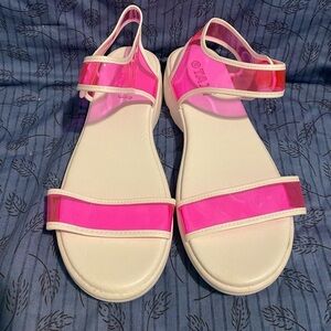 Taxi neon pink chunky Velcro close festival favorites sandals 10